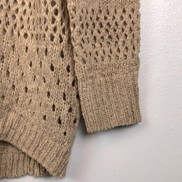 Pretty Good NWOT Women’s M/L Open Knit Pullover Sweater With Star Accent - Picture 5 of 6